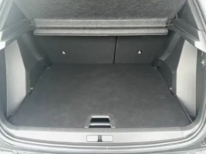 Photo 13 Peugeot 2008  PureTech 130 S&S EAT8