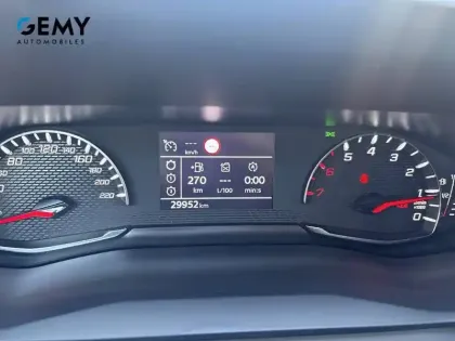 Photo 44 Peugeot 208  PureTech 75 S&S BVM5