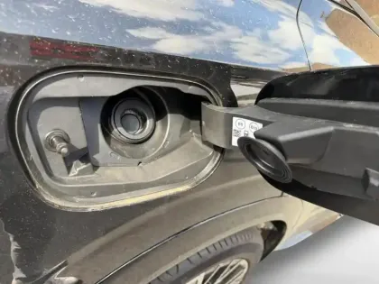 Photo 24 Renault Espace  1.2 E-Tech full hybrid 200ch esprit Alpine 7 places - 26
