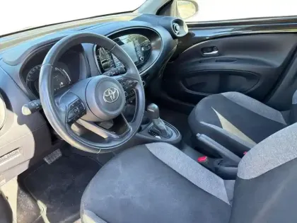 Photo 8 Toyota Aygo X  1.0 VVT-i 72ch Dynamic S-CVT MY23