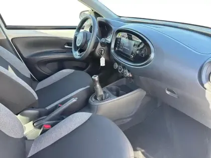 Photo 10 Toyota Aygo X  1.0 VVT-i 72ch Dynamic