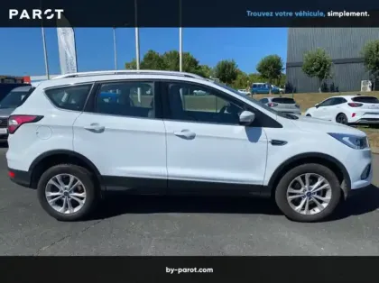 Photo 5 Ford Kuga 1.5 Flexifuel-E85 150ch Stop&Start Titanium 4x2 Euro6.2