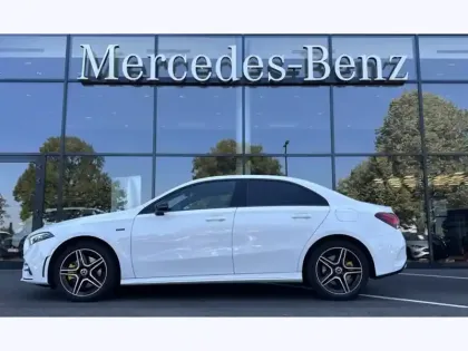 Photo 21 Mercedes Classe A A 250 e Berline