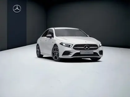 Photo 11 Mercedes Classe A A 250 e Berline