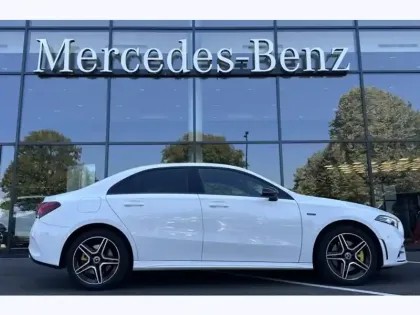 Photo 25 Mercedes Classe A A 250 e Berline