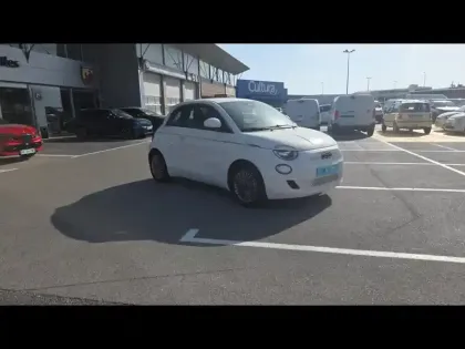 Photo 8 Fiat 500  e 118ch Pack Confort & Style MY23