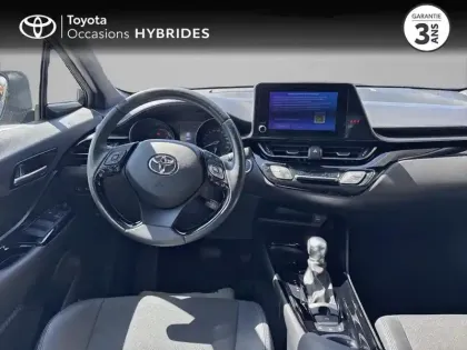 Photo 7 Toyota C-HR  1.8 Hybride 122ch Design Ultimate E-CVT