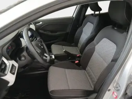 Photo 28 Renault Clio  1.6 E-Tech 145ch full hybrid Evolution