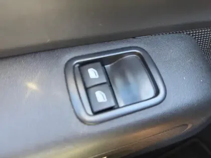 Photo 11 Citroën C3  1.2 PureTech 83ch S&S Feel Pack