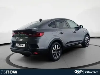 Photo 19 Renault Arkana  1.6 E-Tech hybride 145ch Evolution -22
