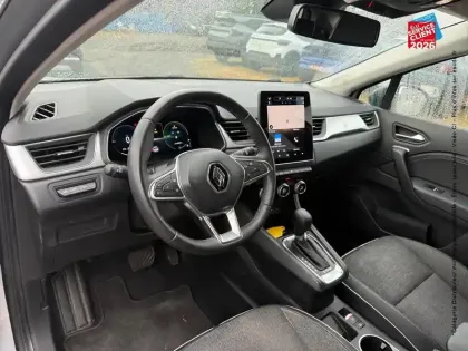 Photo 14 Renault Captur  1.6 E-Tech hybride 145ch Techno