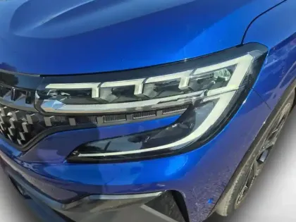 Photo 8 Renault Austral  1.2 E-Tech full hybrid 200ch Techno esprit Alpine