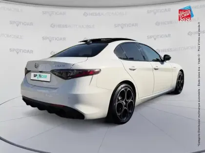 Photo 20 Alfa Romeo Giulia  2.2 Diesel 160ch Veloce AT8