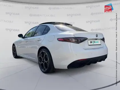 Photo 22 Alfa Romeo Giulia  2.2 Diesel 160ch Veloce AT8