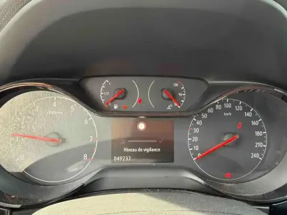 Photo 12 Opel Corsa  1.2 Turbo 100ch Edition BVA