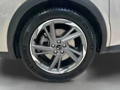 Photo 9 DS DS 7  Crossback E-TENSE 225ch So Chic
