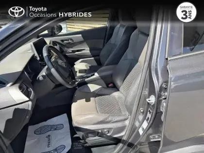 Photo 10 Toyota C-HR  122h Distinctive 2WD E-CVT MY22