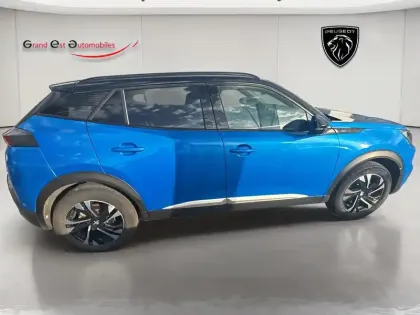 Photo 6 Peugeot 2008  e- 136ch GT