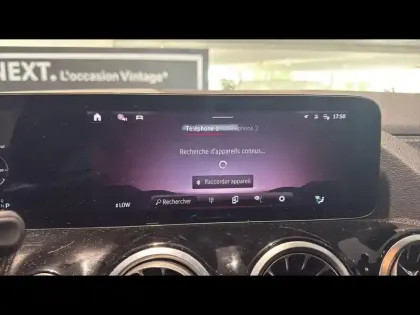 Photo 14 Mercedes GLA  180 136ch AMG Line 7G-DCT
