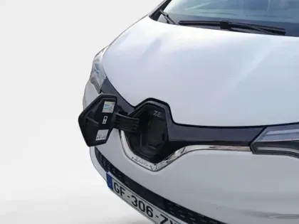 Photo 9 Renault Zoé Zoe E-Tech Equilibre charge normale R110 - 22B