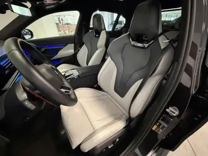 Photo 5 BMW Serie 5 M5 4.4 V8 PHEV 727ch (585+197)