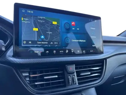 Photo 11 Ford Kuga  2.5 Duratec 180ch Hybrid FlexiFuel ST-Line X Powershift
