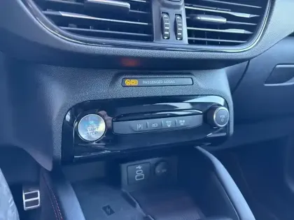 Photo 14 Ford Kuga  2.5 Duratec 180ch Hybrid FlexiFuel ST-Line X Powershift