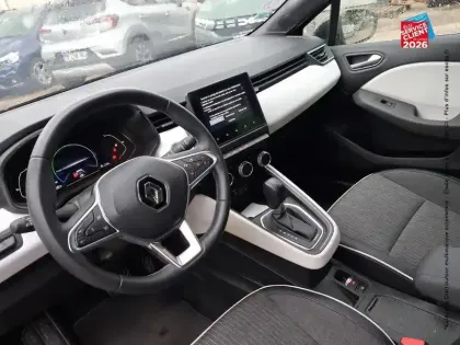 Photo 14 Renault Clio  1.6 E-Tech hybride 140ch Intens -21N