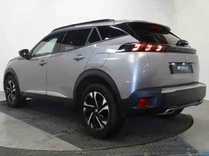Photo 6 Peugeot 2008  1.2 PureTech 130ch S&S Allure
