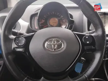 Photo 12 Toyota Aygo  1.0 VVT-i 69ch x-play 5p