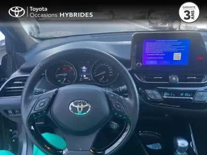 Photo 8 Toyota C-HR  1.8 Hybride 122ch Design Ultimate E-CVT