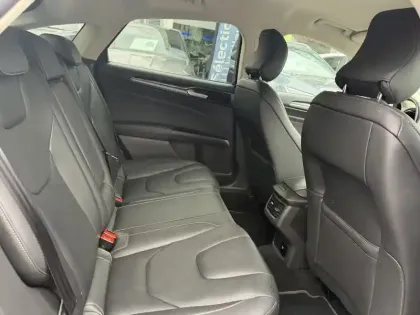 Photo 11 Ford Mondeo  2.0 EcoBlue 150ch Titanium Business BVA 5p