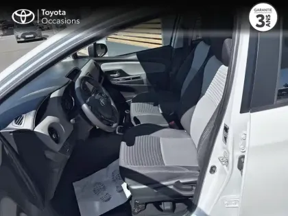 Photo 10 Toyota Yaris  70 VVT-i France Connect 5p MY19