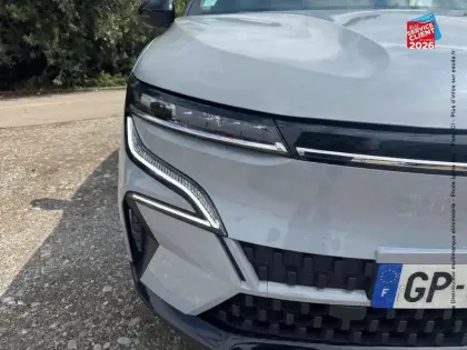 Photo 12 Renault Megane  E-Tech Electric EV60 220ch Techno super charge -B