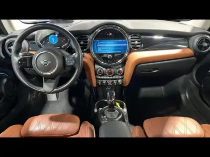Photo 8 Mini Mini  Cooper 136ch  Edition Camden BVA7