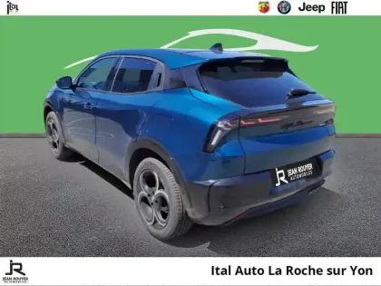 Photo 7 Alfa Romeo Junior  1.2 Ibrida 136ch Premium DCT6