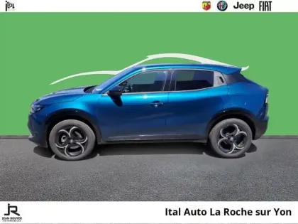 Photo 8 Alfa Romeo Junior  1.2 Ibrida 136ch Premium DCT6