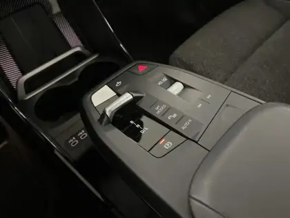 Photo 11 BMW X1  xDrive25e 245ch Business Design