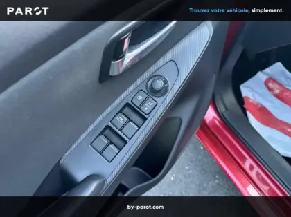 Photo 5 Mazda 2 1.5 e-SKYACTIV G M Hybrid 115ch Exclusive-Line 03
