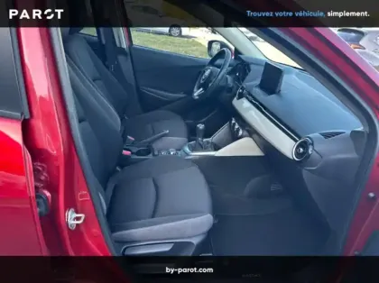 Photo 26 Mazda 2 1.5 e-SKYACTIV G M Hybrid 115ch Exclusive-Line 03
