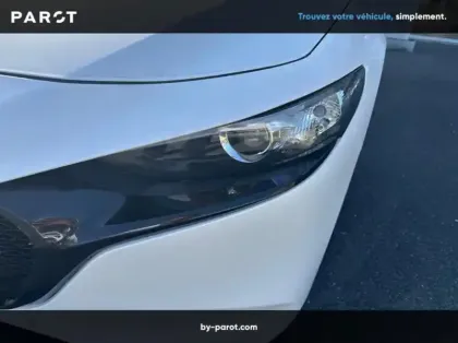 Photo 29 Mazda Mazda3 2.0 e-SKYACTIV-G M-Hybrid 122ch Prime Line BVA 2024