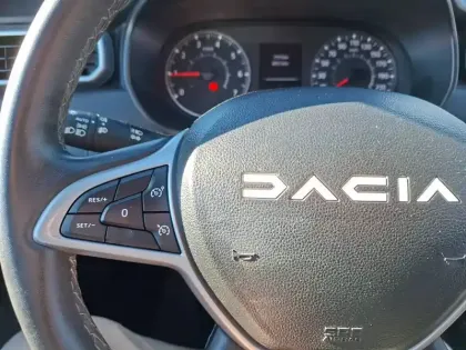 Photo 57 Dacia Duster  ECO-G 100 4x2
