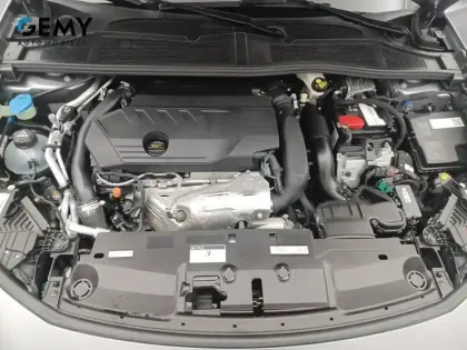 Photo 11 Peugeot 308  PHEV 180 e-EAT8