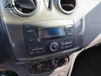 Photo 14 Dacia Sandero  SCe 75