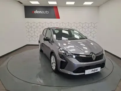 Photo 7 Renault Clio  E-Tech full hybrid 145 ch GSR2