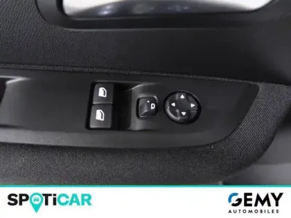Photo 23 Peugeot 208  PureTech 75 S&S BVM5