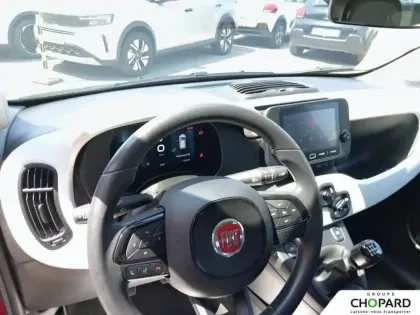 Photo 10 Fiat Panda  1.0 70 ch Hybrid BSG S/S
