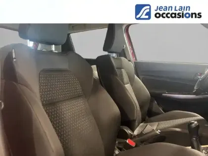 Photo 16 Suzuki Swift  1.2 Dualjet Hybrid AllGrip