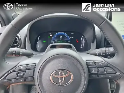 Photo 11 Toyota Yaris  Cross Hybride 130h 2WD