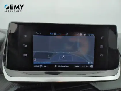 Photo 10 Peugeot 208  PureTech 100 S&S BVM6